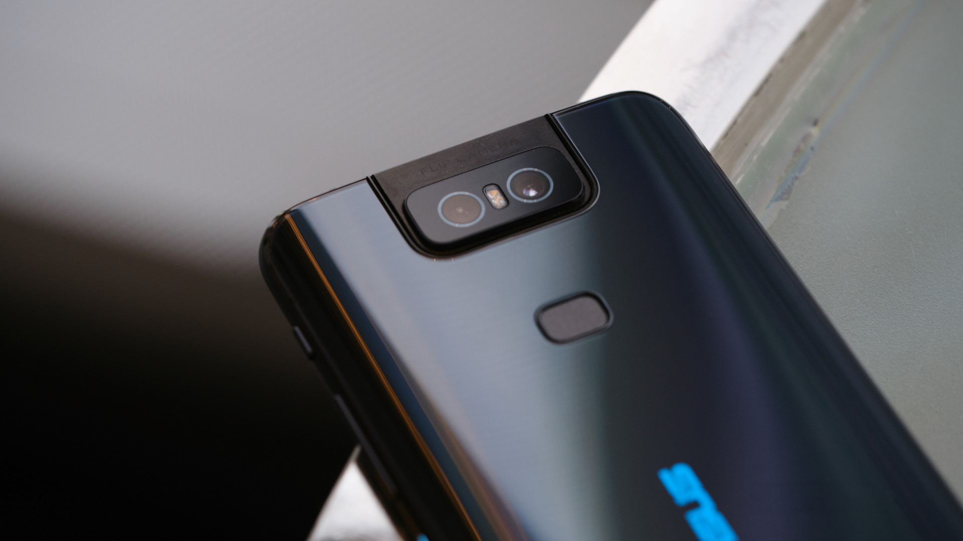 ASUS Zenfone 6