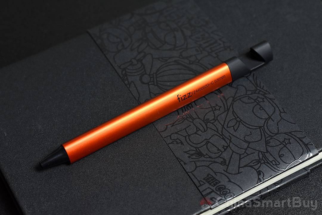 Xiaomi Fizz Gel Pen 2-in-1: è davvero un supporto per smartphone?