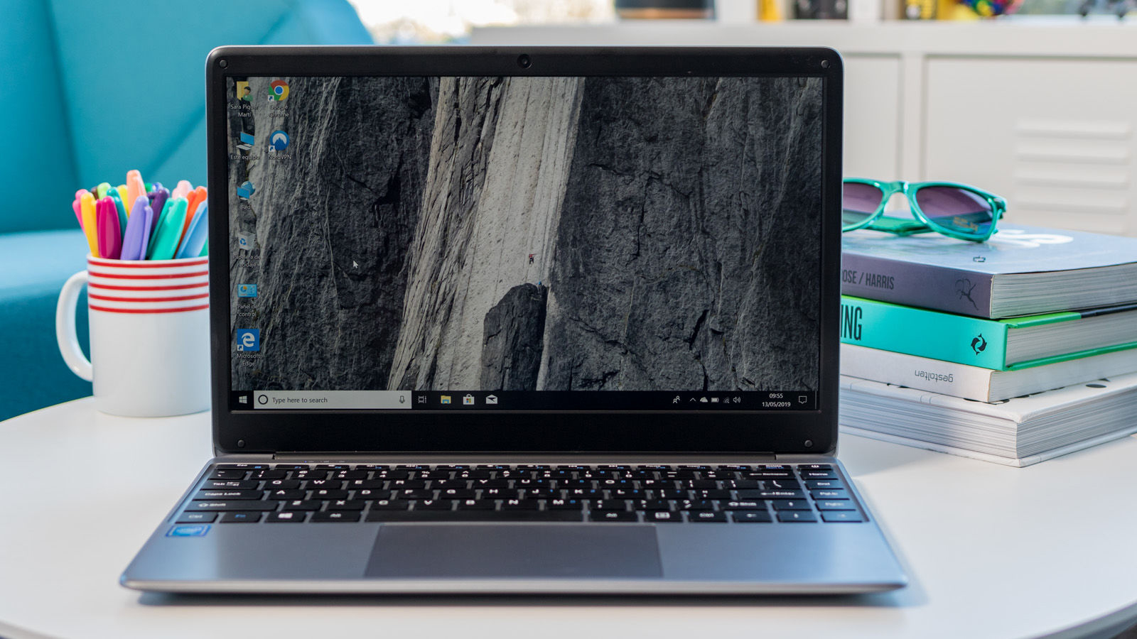 CHUWI HeroBook Display