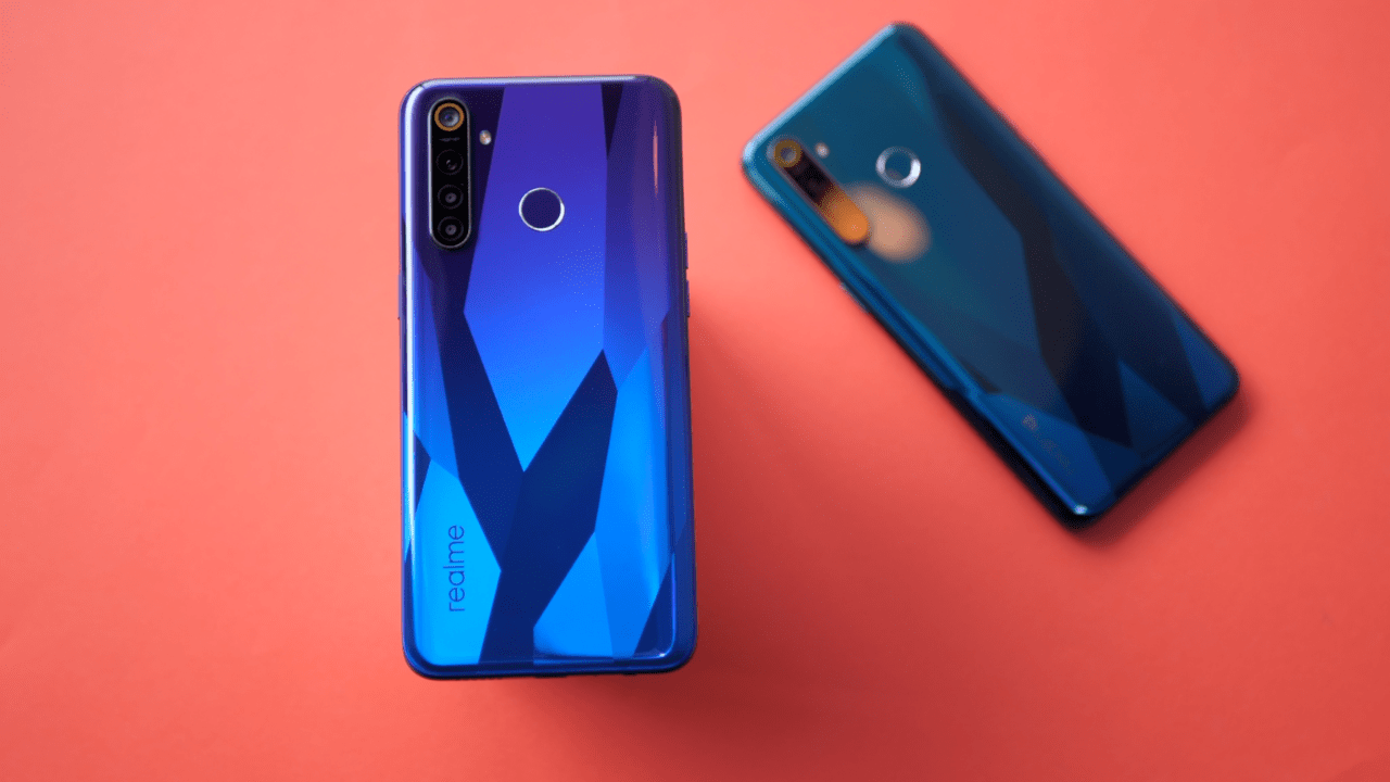 Realme 5 e Realme 5 Pro ufficiali: 4 fotocamere a meno di 200 euro