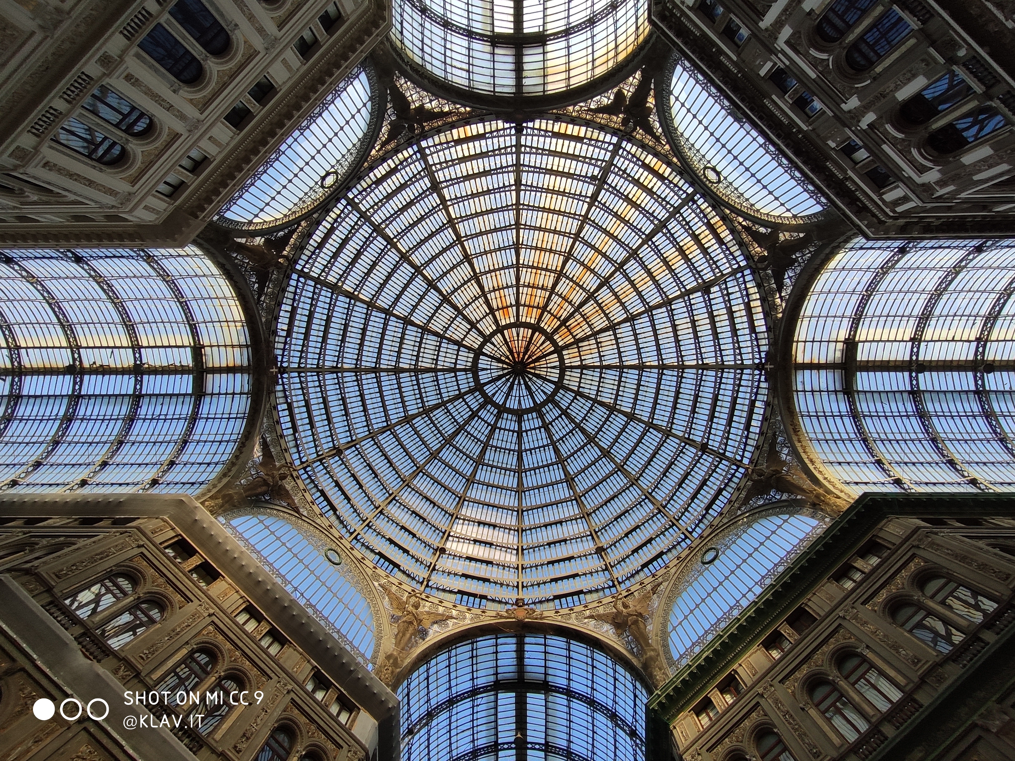 galleria umberto I napoli