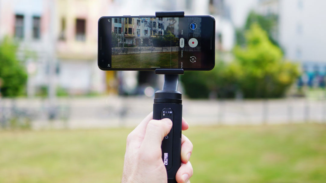 zhiyun smooth q2