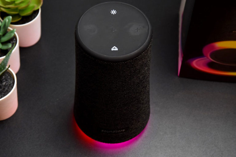 recensione soundcore flare+