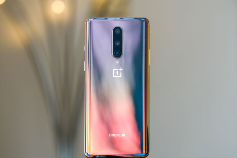 oneplus 8 interstellar glow