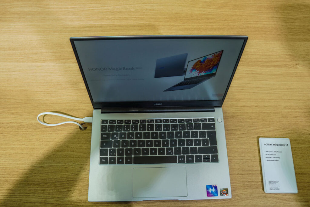 Honor MagicBook 14