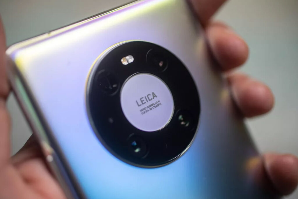 Huawei Mate 40 Pro Space Ring