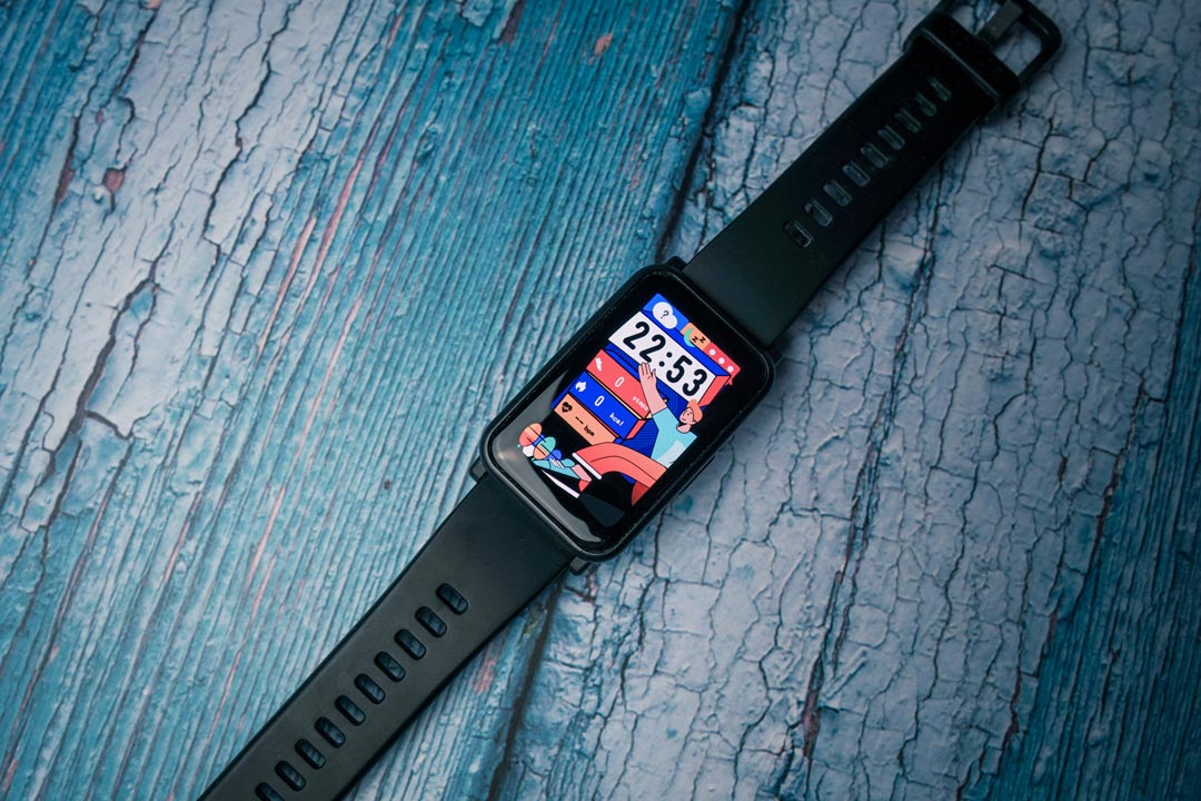 Recensione Honor Watch ES: come una smartband, però meglio!