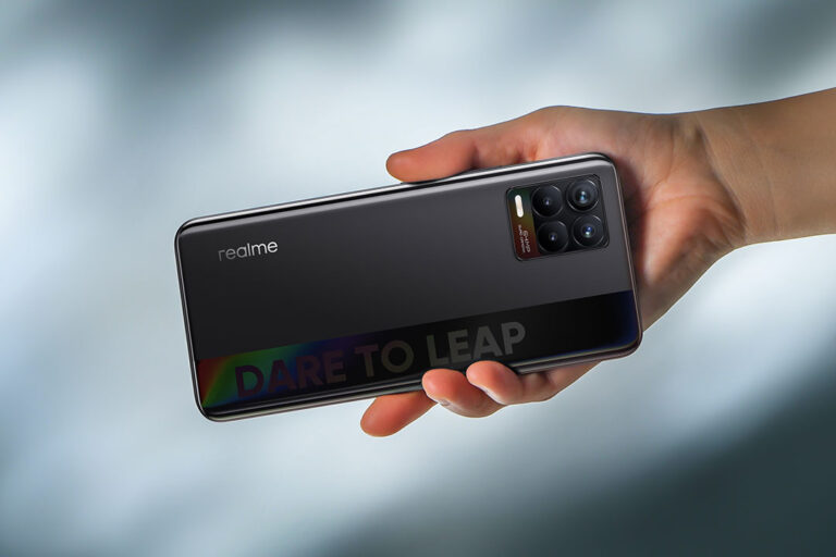 realme 8