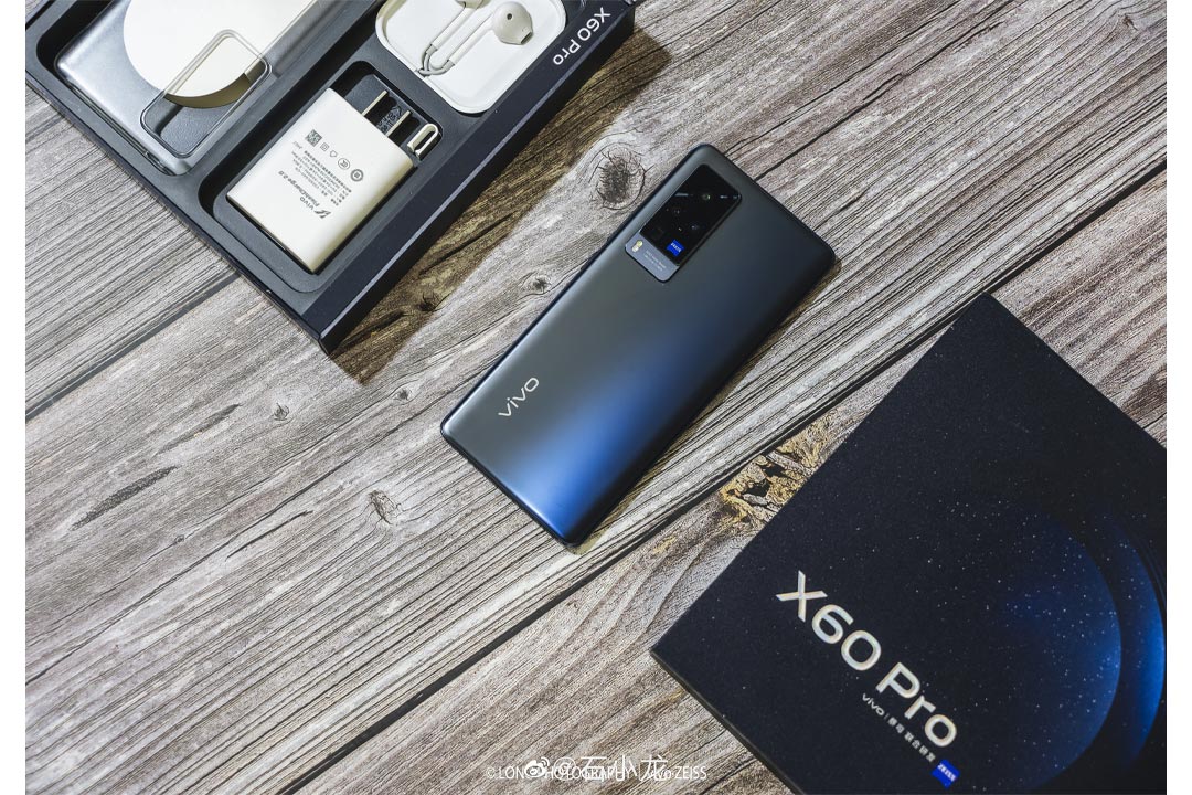 Vivo X60 Pro+ Global ufficiale: caratteristiche, prezzo e disponibilità