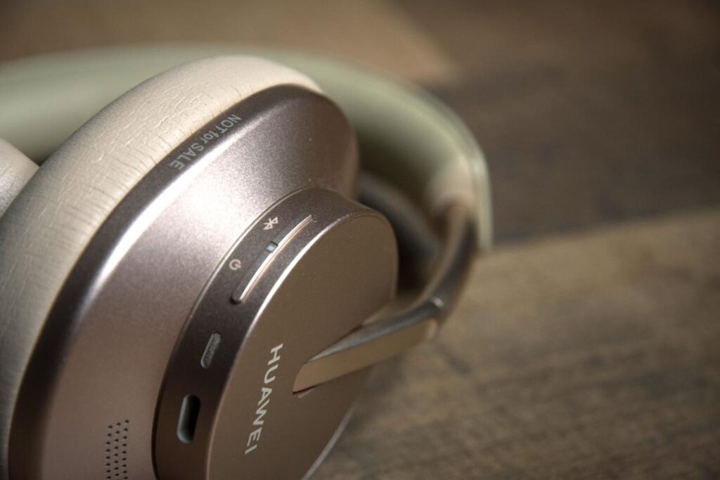 huawei freebuds studio