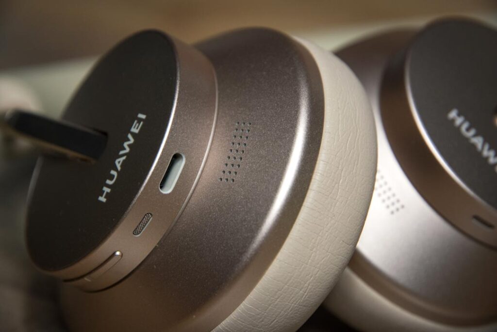 huawei freebuds studio