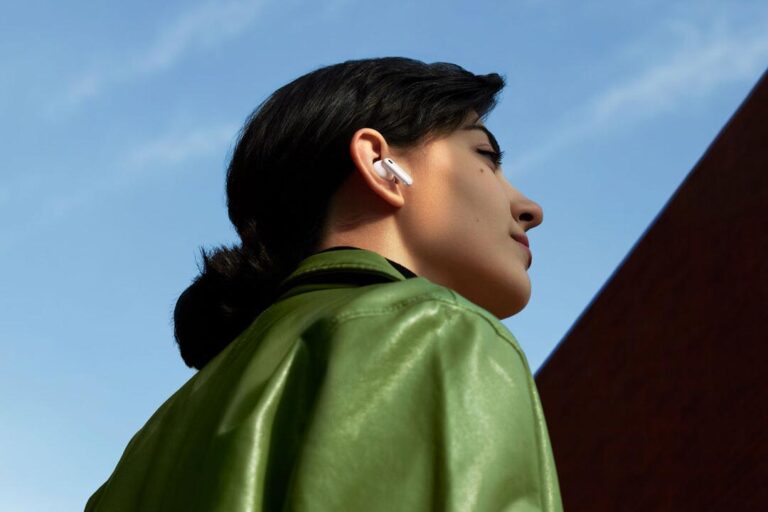 oppo enco x2