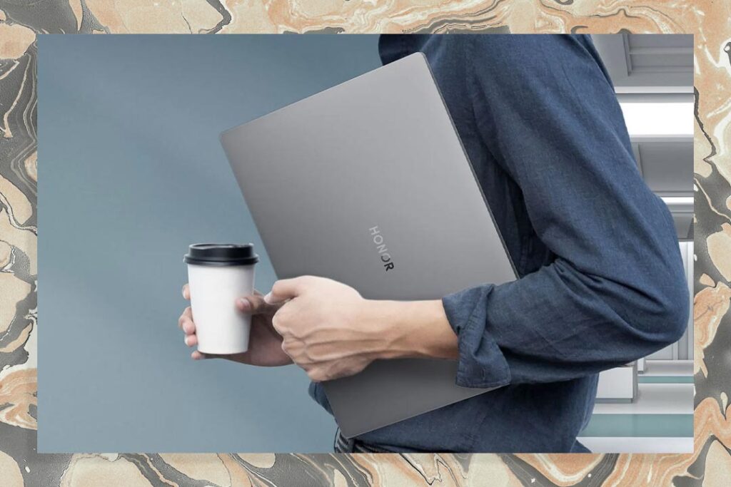Honor-MagicBook-X16-2022