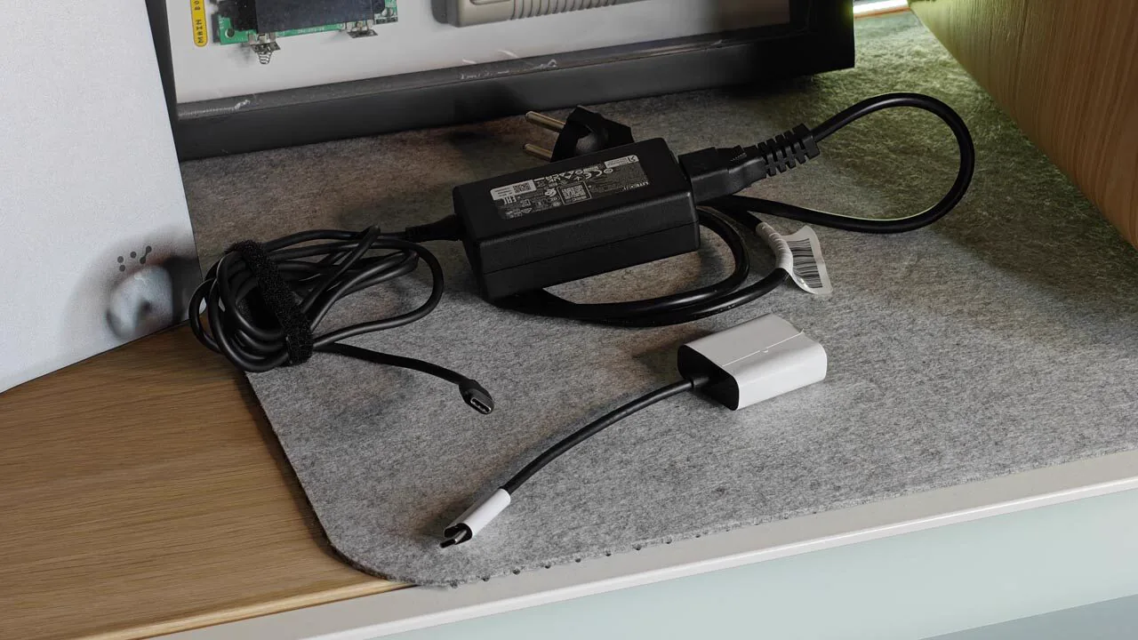 Alimentatore USB-C da 65 W di Acer Swift 14 AI
