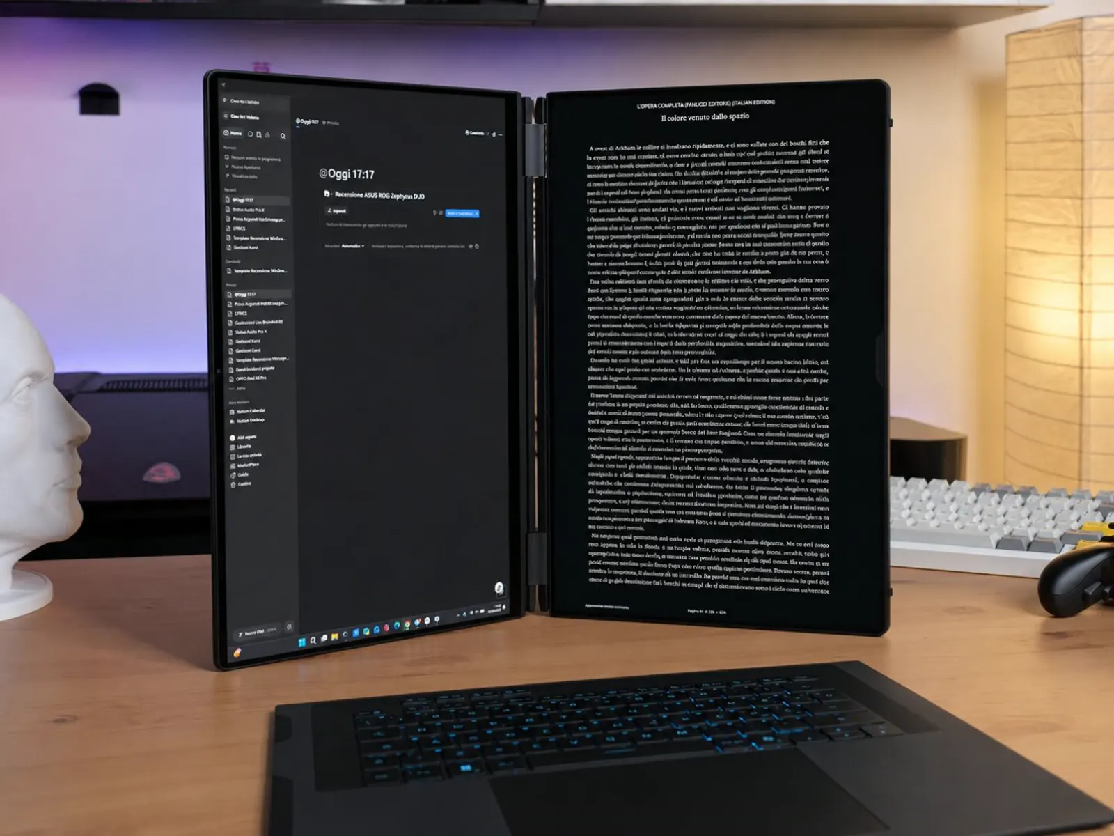 ASUS ROG Zephyrus Duo GX651AX in Book Mode
