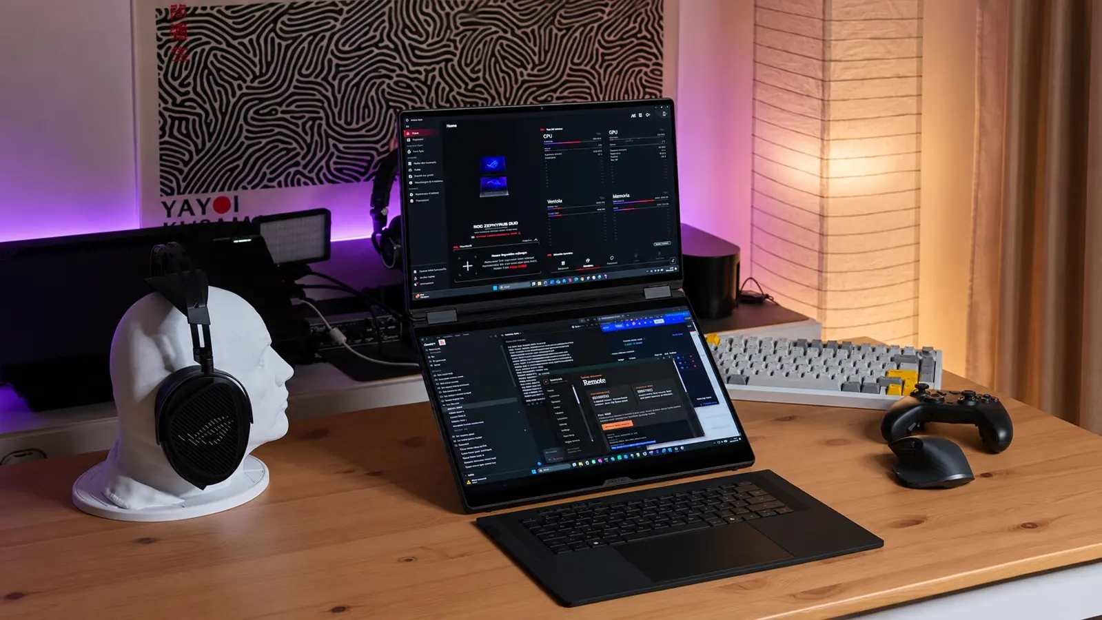ASUS ROG Zephyrus Duo GX651AX in modalità doppio schermo