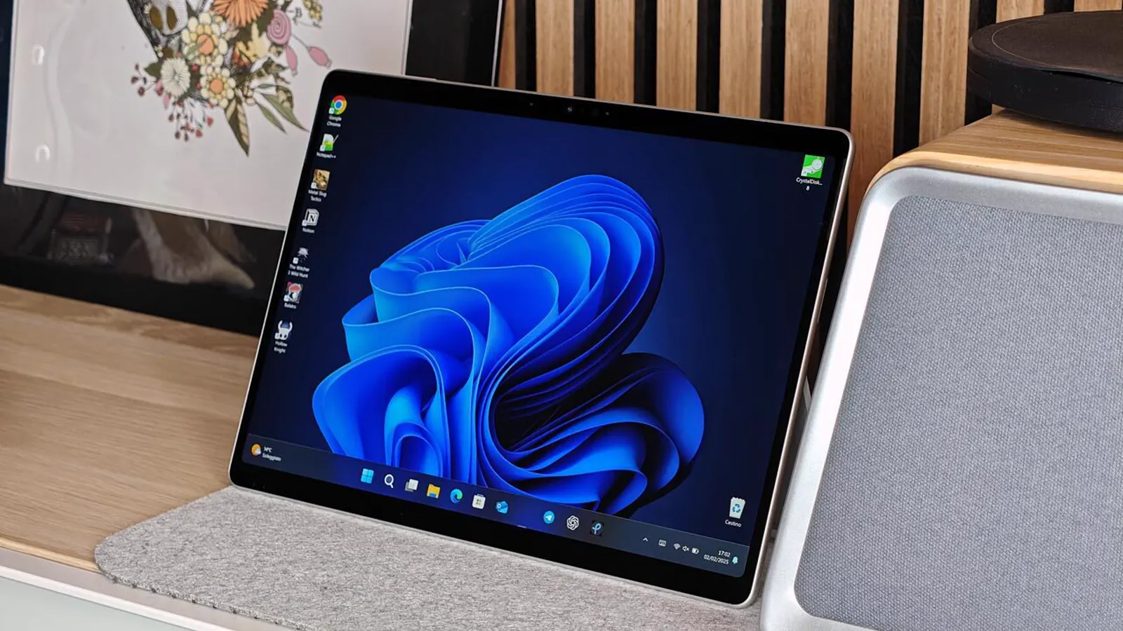 Microsoft Surface Pro 11 in primo piano
