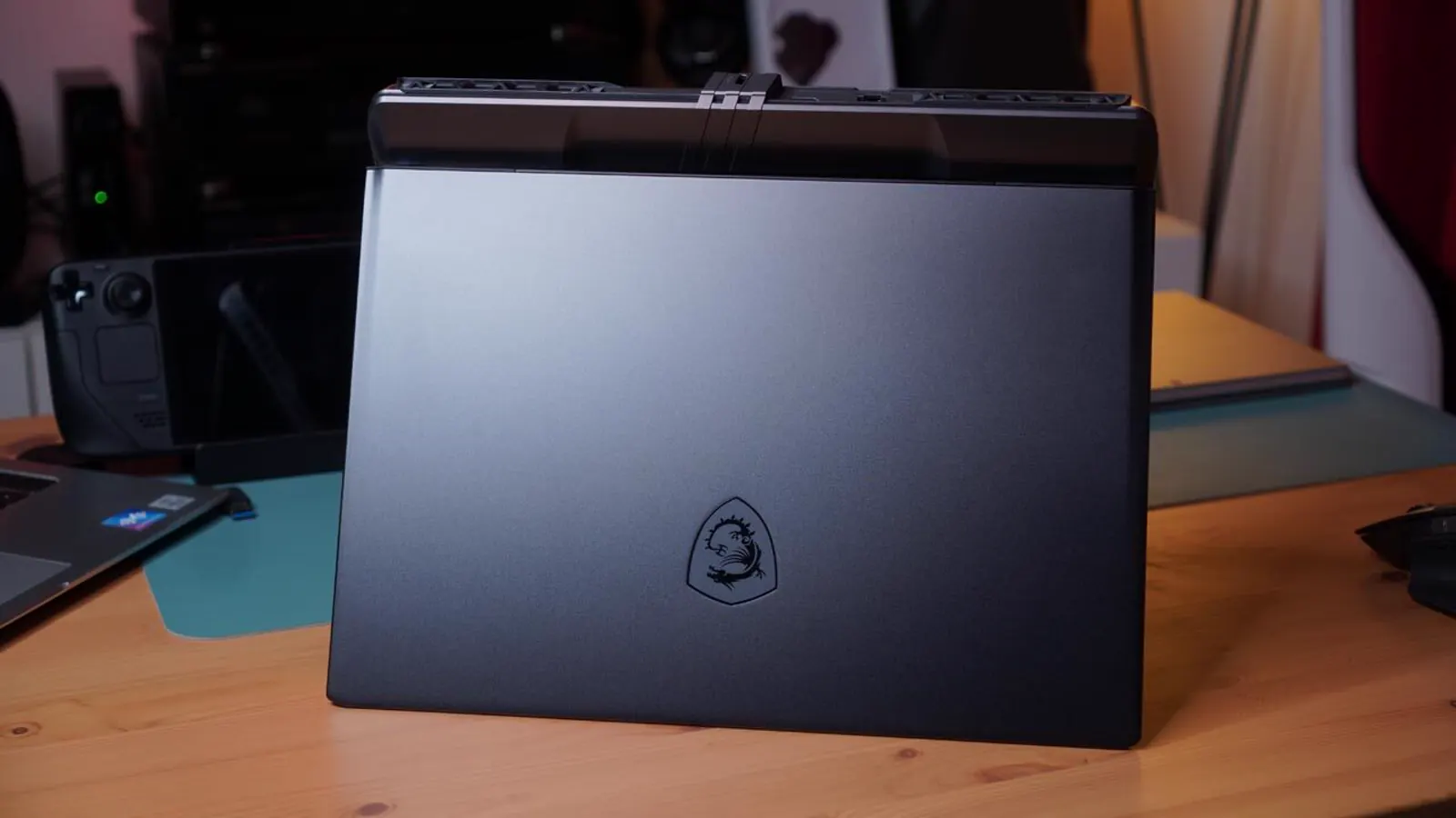 Coperchio di MSI Vector 16 HX A13V