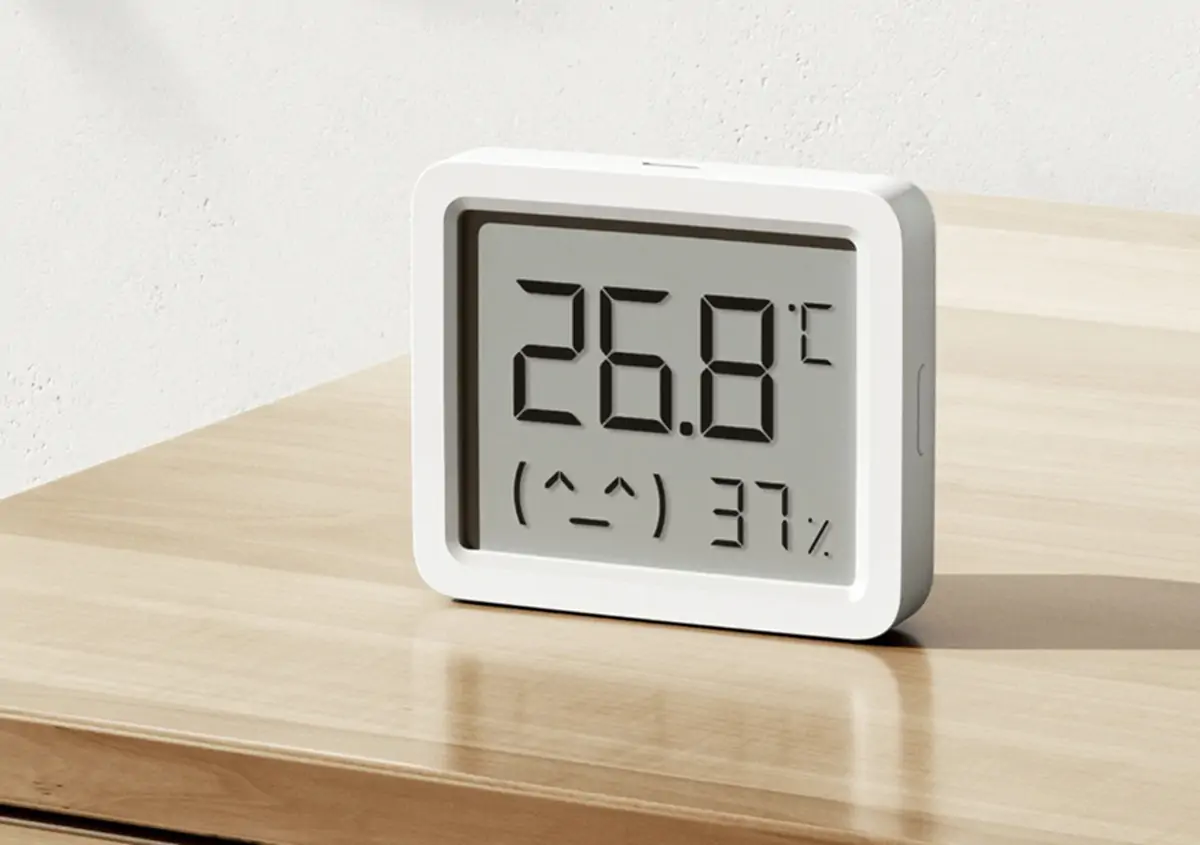 Xiaomi porta in Europa lo Smart Temperature and Humidity Monitor 3 Mini: specifiche, prezzo e uscita