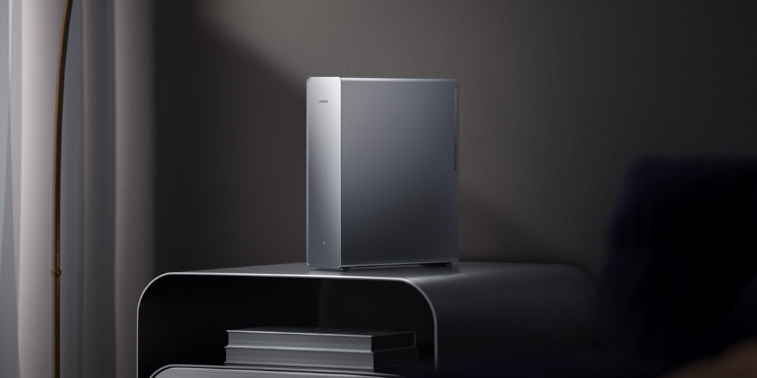 Xiaomi BE10000 Pro ufficiale: router Wi‑Fi 7 tri‑band con doppia 10G, slot M.2 NVMe e HyperOS Connect