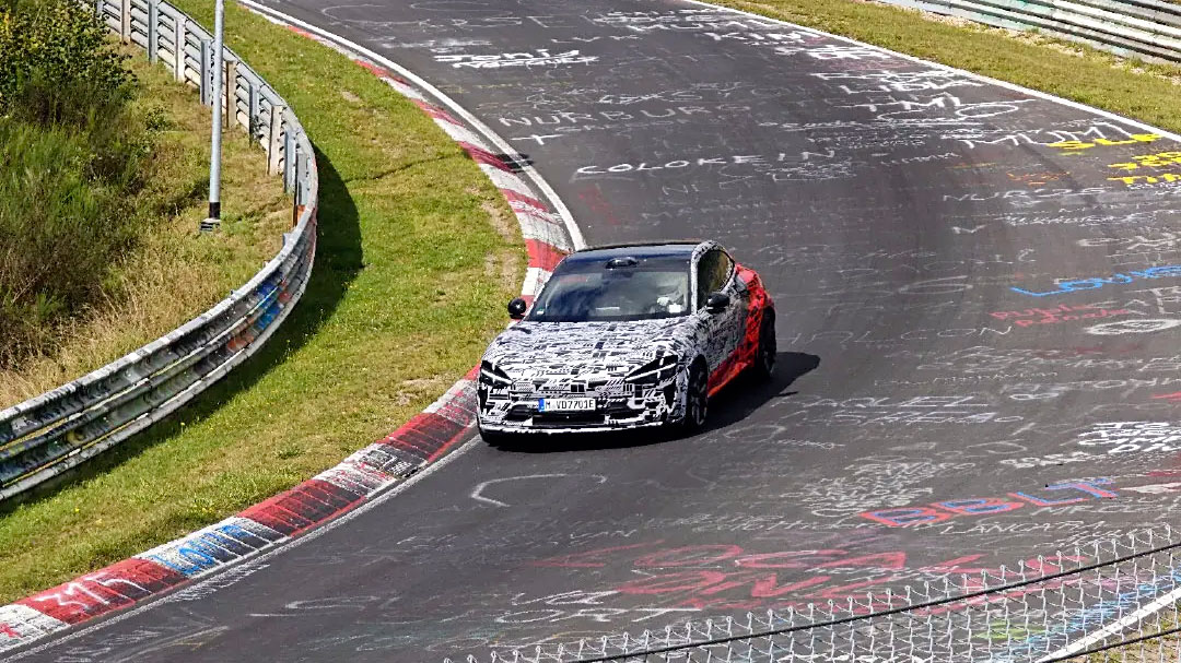 Xiaomi testa una nuova auto al Nürburgring: ipotesi YU7 GT o Ultra