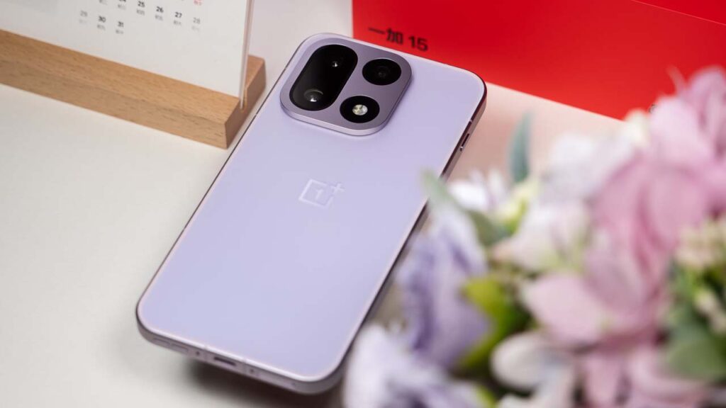 OnePlus 15