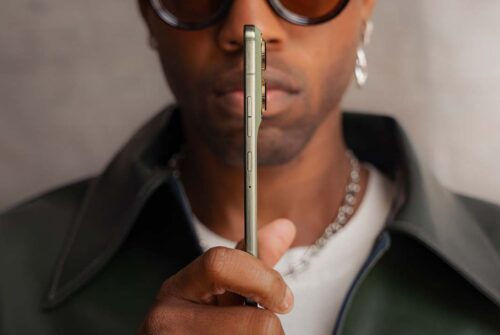 Motorola Edge 70 ufficiale: 5,99 mm con AI e 3 fotocamere da 50 MP