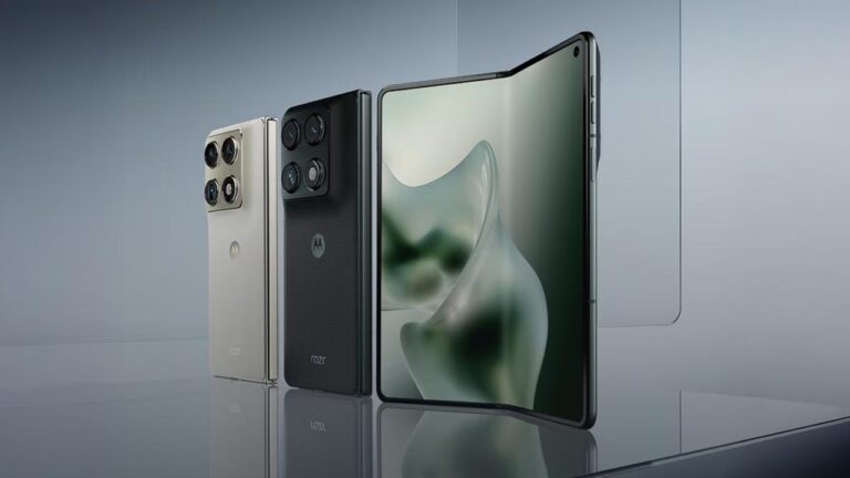 Motorola razr fold