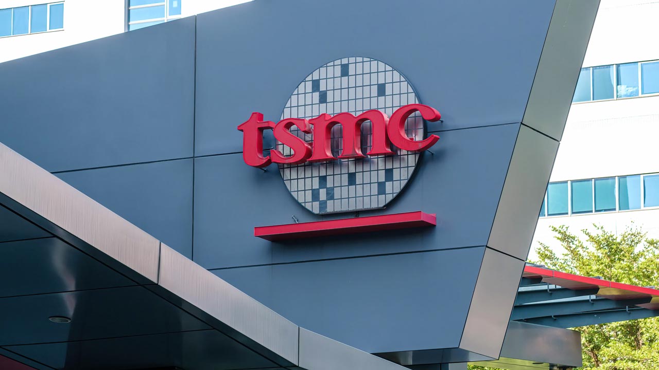 TSMC smentisce il taglio dei bonus: crescita sopra il 2024
