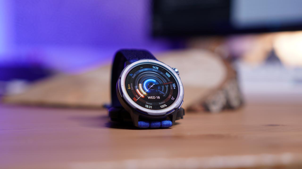 Huawei Watch GT Runner 2 — vista 3/4 frontale