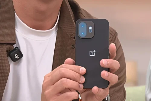 OnePlus 15T mostrato dal vivo
