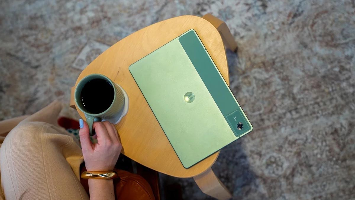 Moto Pad 2026 vista frontale