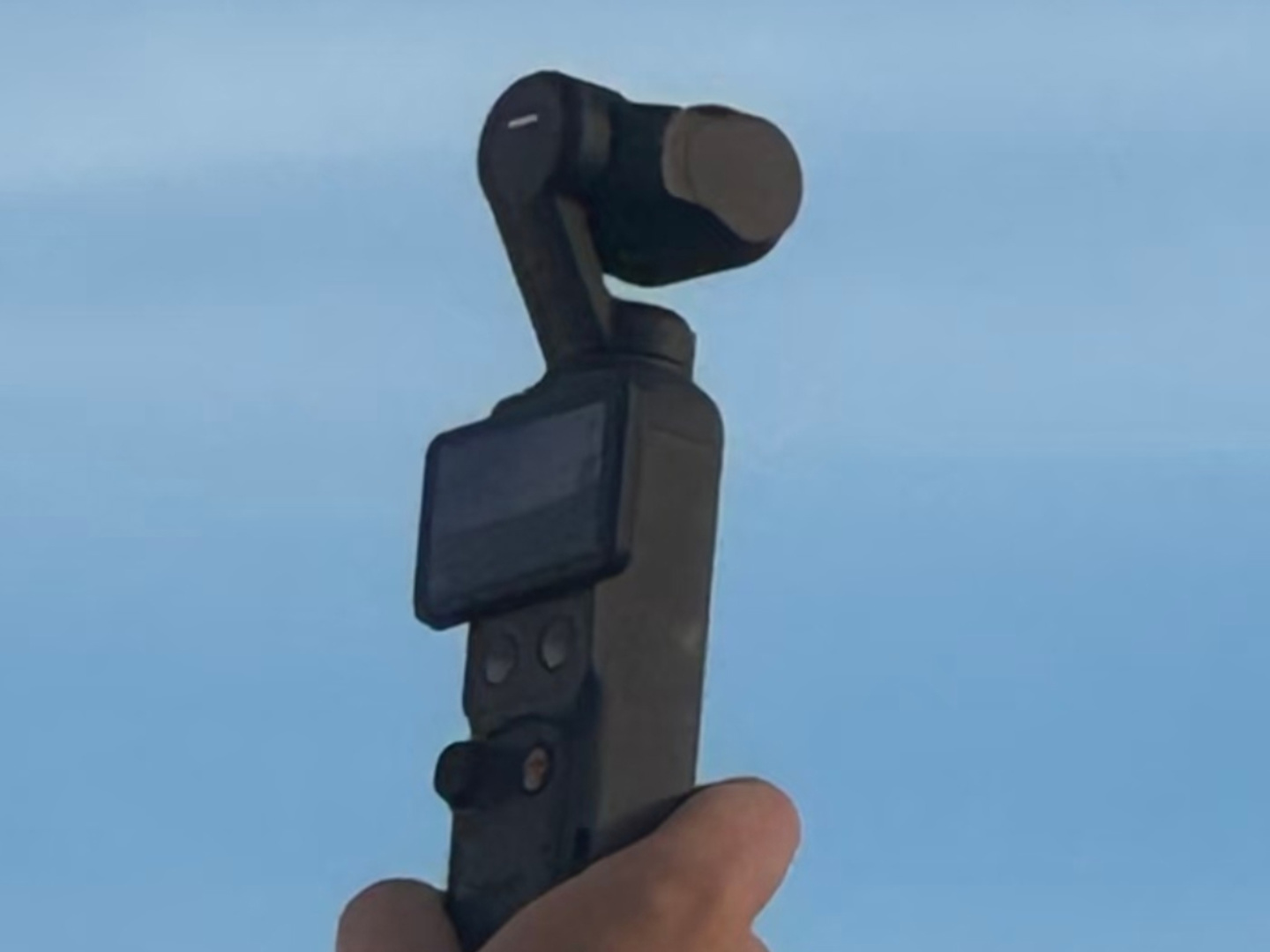 DJI Osmo Pocket 4