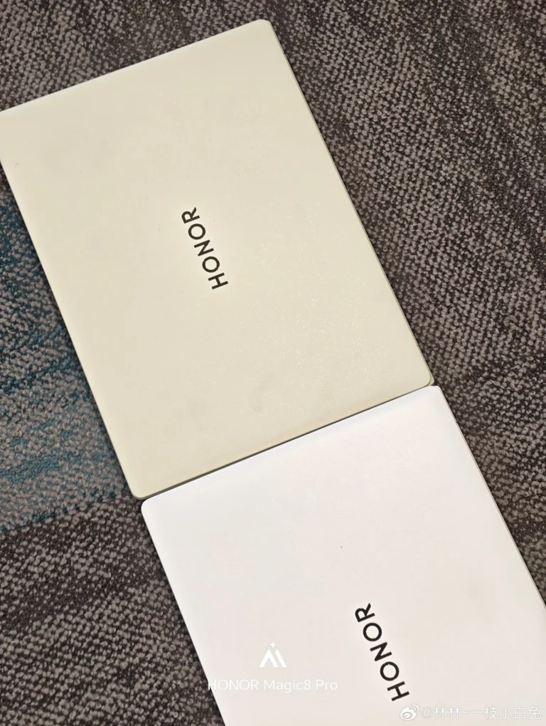 荣耀 MagicBook Pro 14 2026 款笔记本白 & 绿真机亮相，4 月 23 日发布