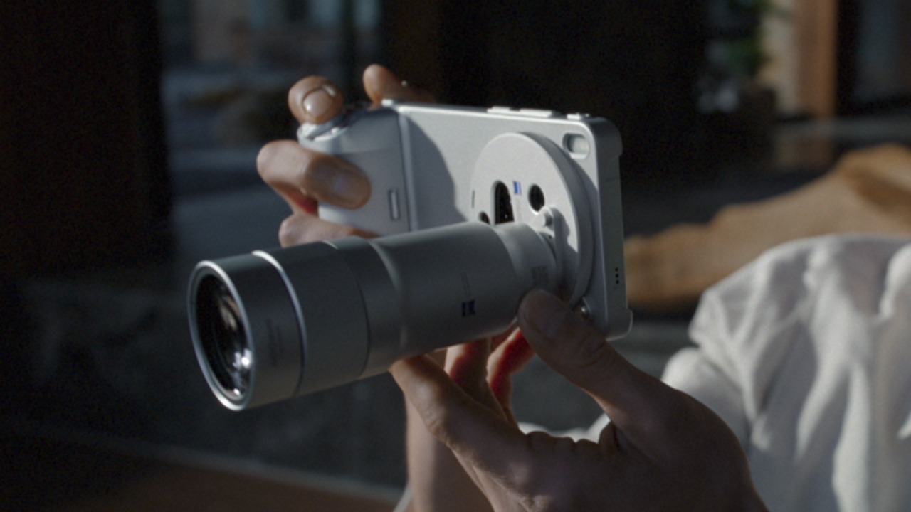 vivo X300 Ultra arriva in Italia: prezzi e offerte