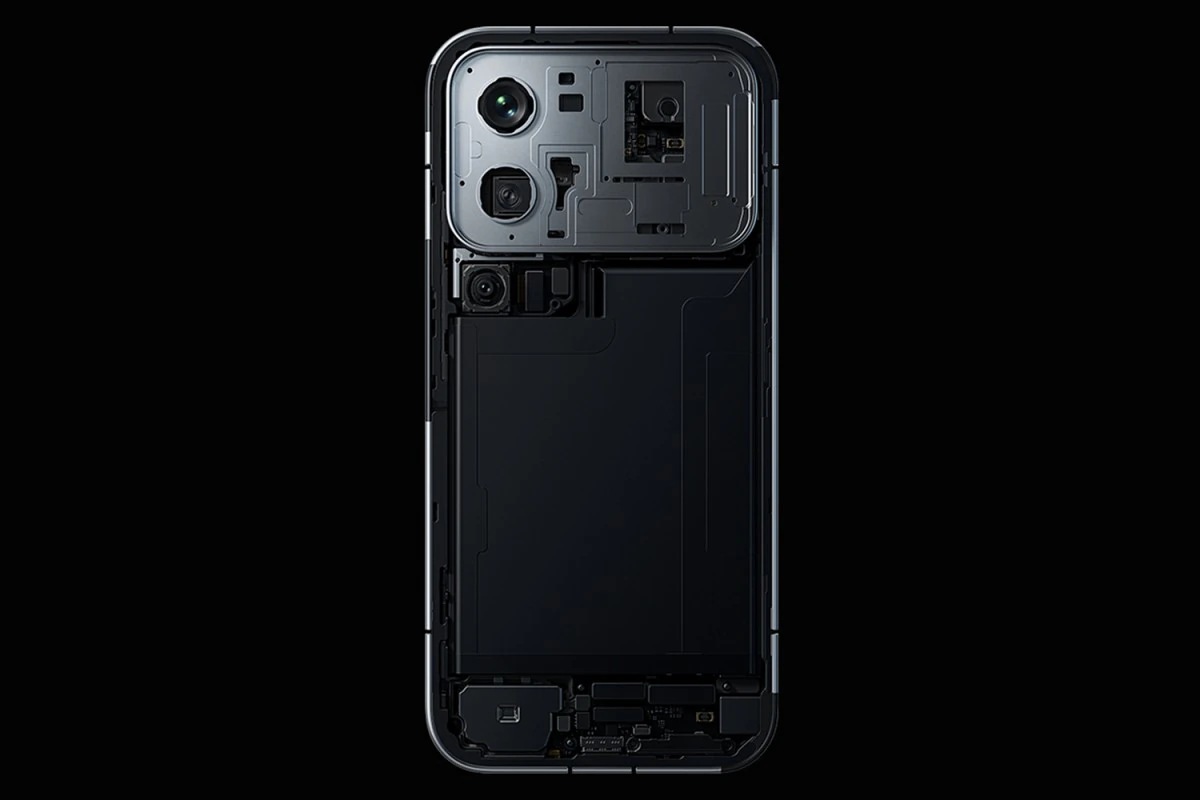 Xiaomi 18 Pro: render svela il pulsante AI laterale