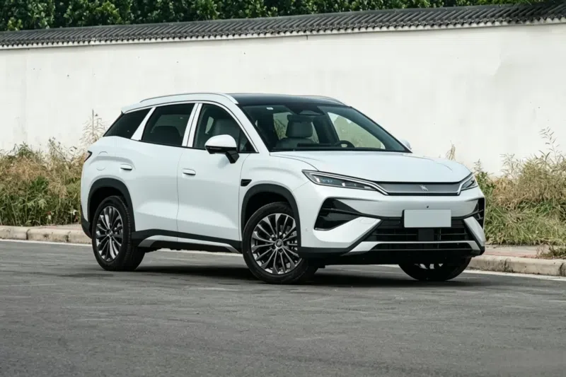 BYD Song Ultra DM-i to