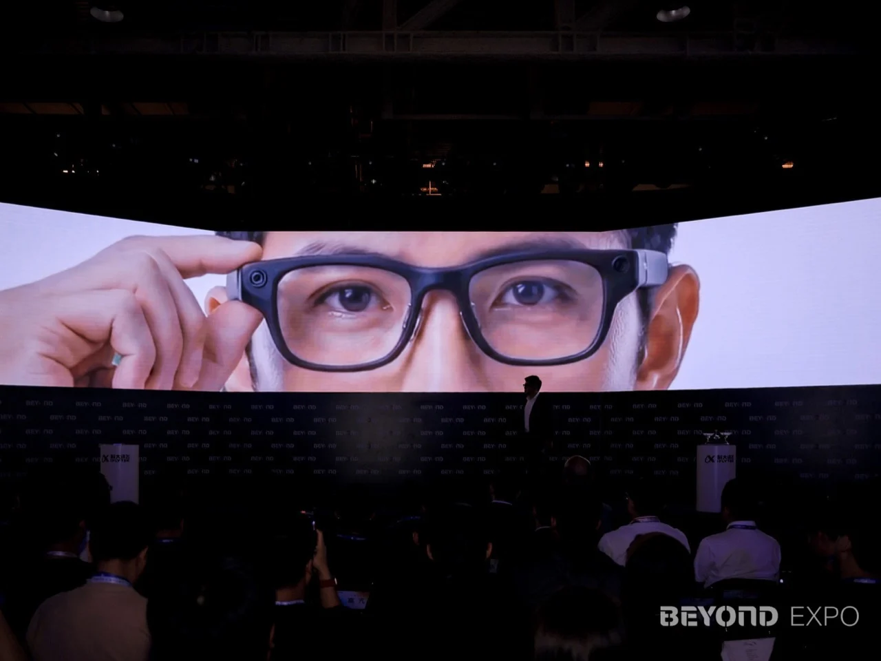 Translation, Prompting, Agentic AI, all in 40 grams: iFLYTEK’s Smart Glasses