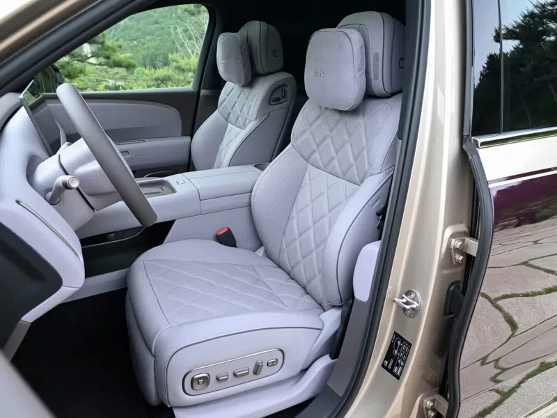 Li Auto L9 flagship SUV