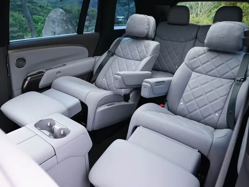 Li Auto L9 flagship SUV