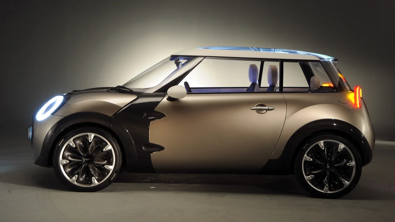 MINI“十余年磨一剑”,酝酿量产 2011 年发布的 Rocketman 概念小车