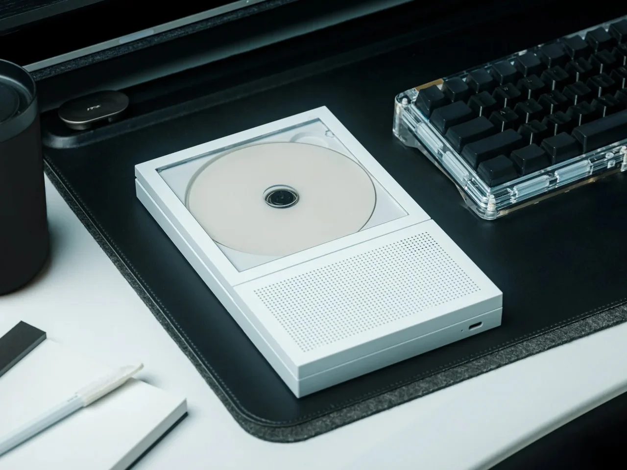 Portable CD Cover Player