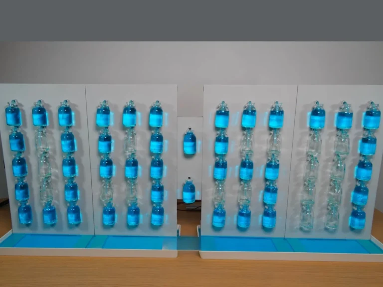 Water Tower Clock di Strange Inventions