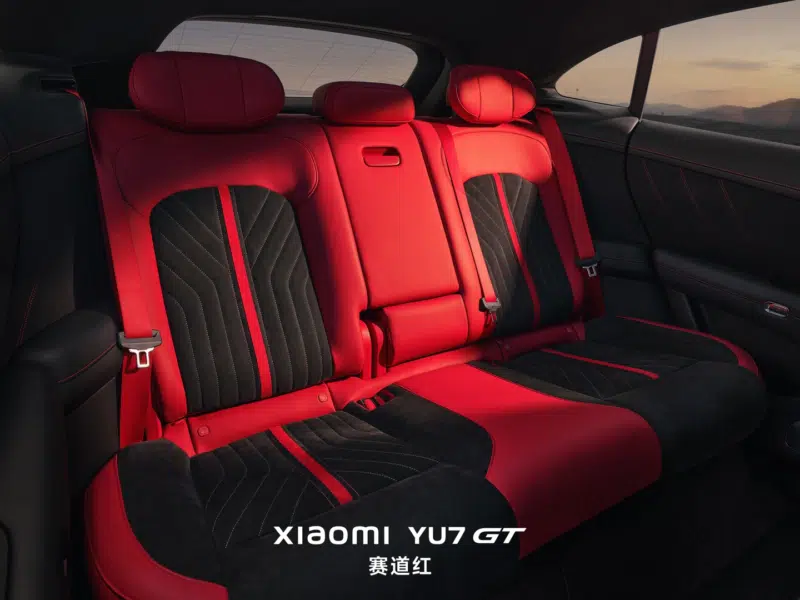 Crimson Red Xiaomi YU7 GT vs Tesla Plaid: official images
