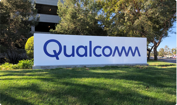 Qualcomm alza le stime sui data center: Microsoft e Meta useranno i nuovi chip AI