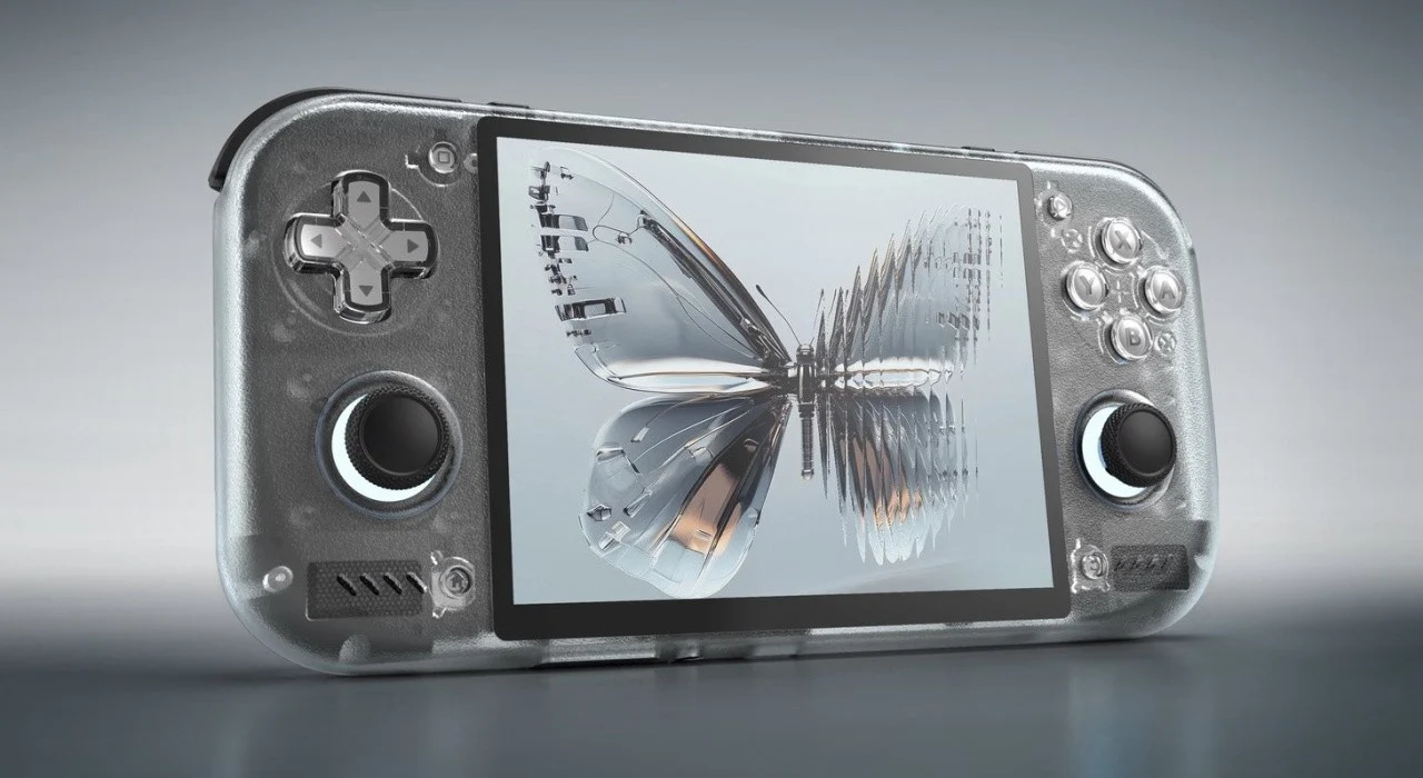 Retroid Pocket Nova: display AMOLED 4:3 e prezzo stimato
