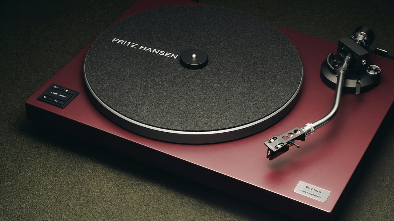 technics fritz hansen sl 40cbt turntable