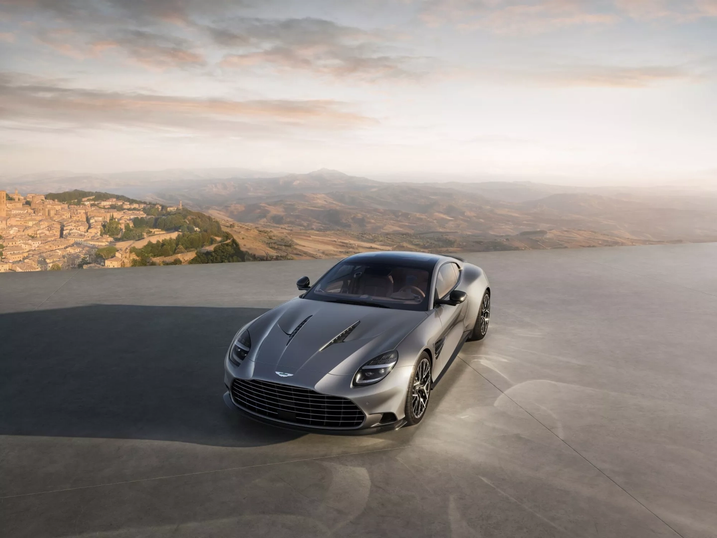 Aston Martin Vanquish 25 ufficiale: serie limitata da 50 esemplari con V12 da 823 CV