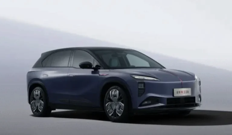 Hongqi Tiangong 08 in prevendita
