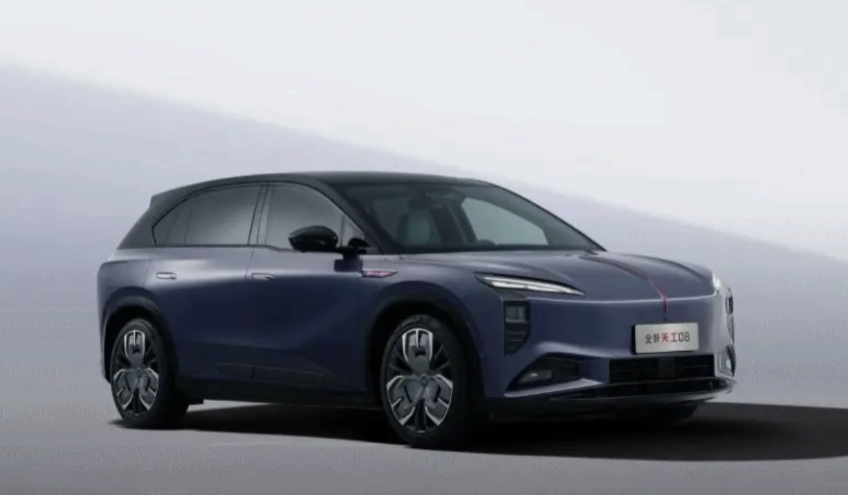 Hongqi Tiangong 08 in prevendita: SUV elettrico 800V con 670 km CLTC